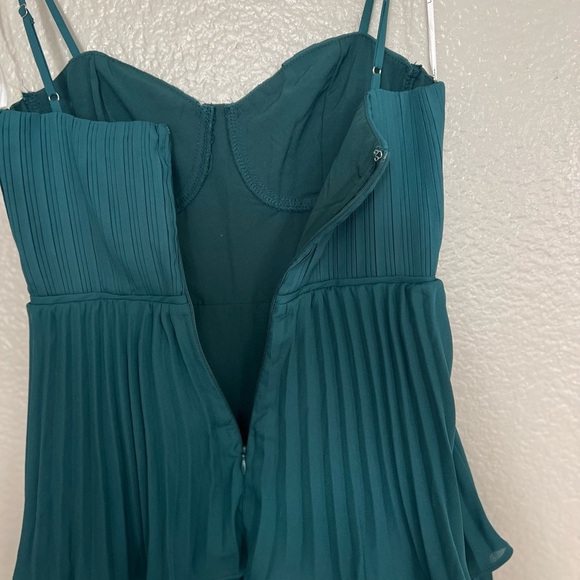 Lulus Cascading Crush Emerald Green Tiered Bustier Midi Dress - Picture 7 of 8